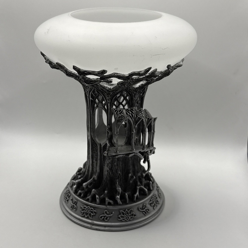 Lord Of The Rings Lothlorien Candle Holder by Noble Collection - Picture 6 of 9